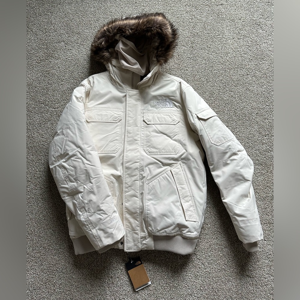 The North Face Men’s Gotham III Waterproof Jacket